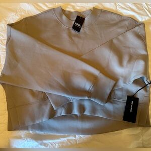 Mauve cropped crewneck